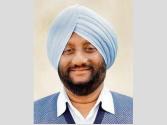 मोहाली के MLA और JLPL ग्रुप के MD कुलवंत सिंह इस साल 'NEET' पास करने वाले तीन गरीब और होनहार छात्रों की फीस का खर्च उठाएंगे