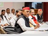 Akhilesh Yadav in Himachal: पूर्व CM अखिलेश यादव हिमाचल पहुंचे; निजी दौरे पर मरयोग स्थित बद्रिका आश्रम पहुंचे समाजवादी नेता