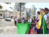 Himachal Pradesh: मुख्यमंत्री ने आरजीएसएसवाई के अंतर्गत ई-टैक्सियों को झंडी दिखाकर रवाना किया