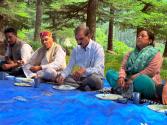 Himachal CM At Bara Bhangal: 15 साल बाद किसी मुख्यमंत्री को देख चहके ग्रामीण, क्षेत्र में उत्सवी माहौल, बड़ा भंगाल में पहली बार रात्रि ठहराव करने का रचा कीर्तिमान