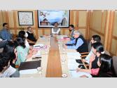 Himachal: MBBS Internship: मुख्यमंत्री ने विदेश से एमबीबीएस करने वाले स्नातकों की इंटर्नशिप अवधि एक वर्ष करने के निर्देश दिए