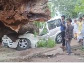 UP में भयंकर आंधी-तूफान, 100 लोगों की मौत