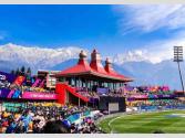 T20 Cricket: HPCA Dharamshala : भारत और दक्षिण अफ्रीका की टीमें पहुंचीं धर्मशाला, हिमाचली वाद्ययंत्रों की धुन पर हुआ भव्य स्वागत