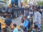 Shimla -Mandi Highway Blocked : घनाहट्टी के पास कंडा जेल क्रॉसिंग पर हाइड्रोलिक एक्सकेवेटर पलटा, घंटों बाधित रहा शिमला-मंडी हाईवे