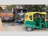 Accident News : दो ट्रकों की आमने-सामने हुई भीषण टक्कर,ड्राइवर की मौत; 6 घायल