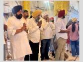 पंजाब कांग्रेस के प्रेसिडेंट बनने के बाद परगट सिंह ने गुरुद्वारा बंगला साहिब में मत्था टेका