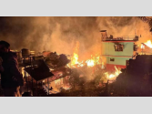 Himachal Fire Mishap : रातभर लपटों से जूझता रहा जुब्बल का धार गांव, पांच परिवारों के आशियाने राख