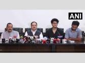 ब्रेकिंग: सरकार द्वारा मुख्य मांगें मान लेने के बाद कॉकरोच जनता पार्टी ने आंदोलन वापस लिया