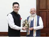 राघव चड्ढा ने प्रधानमंत्री मोदी से मुलाकात की