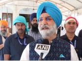 नई दिल्ली के LG तरनजीत सिंह संधू गुरुद्वारा रकाबगंज साहिब में हुए नतमस्तक